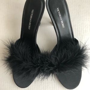Victoria's Secret Fuzzy Slipper/Heels Size 10